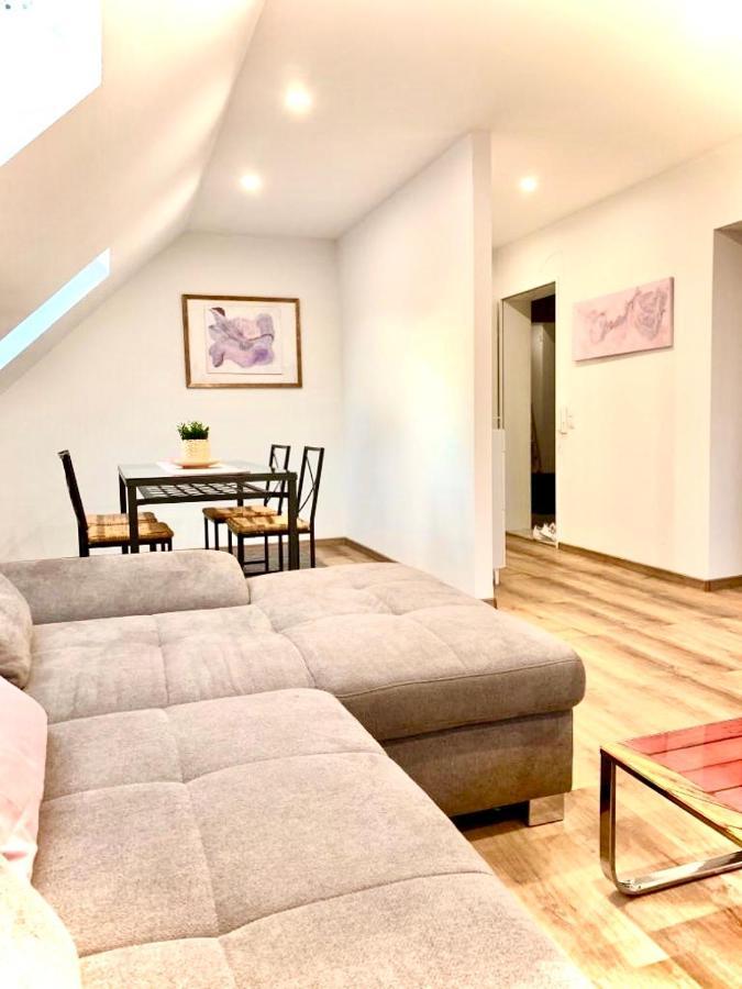 Airport & Messe Apartments Hannover Ngoại thất bức ảnh